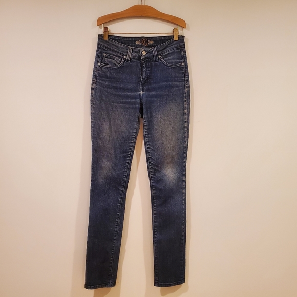 Miraclebody Skinny Jeans Women's Size 4 - Picture 1 of 9